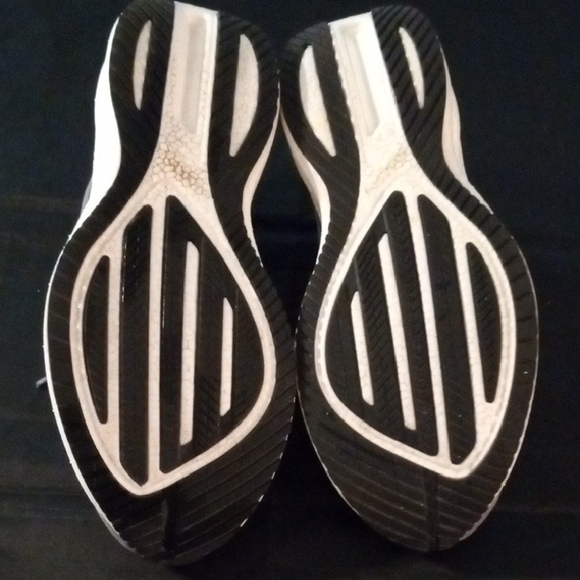 Saucony Triumph 21 Gravel Aqua Athletic Comfort Running Shoes - Picture 8 of 16